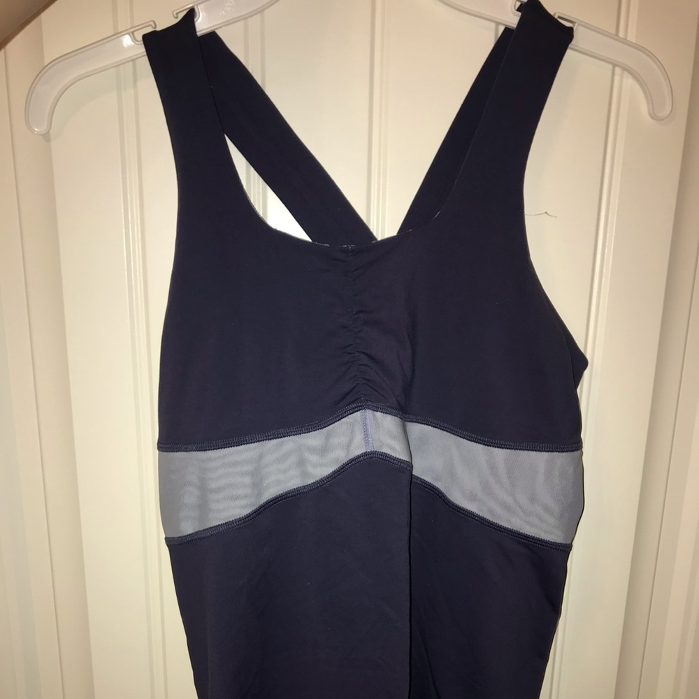 Lululemon tank top!
